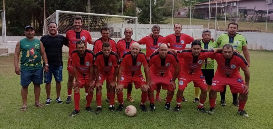 Participe do Time Futebol Society Master para Filiados acima de 45 Anos no Sindiserve
